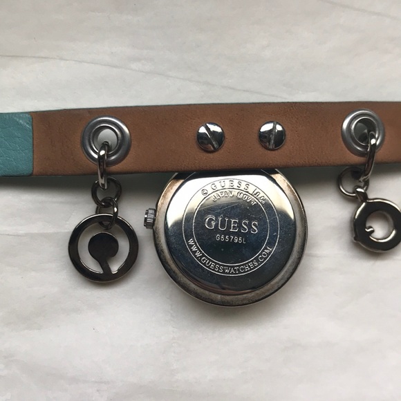 Guess leather & silver bracelet dangle watch - Picture 7 of 8